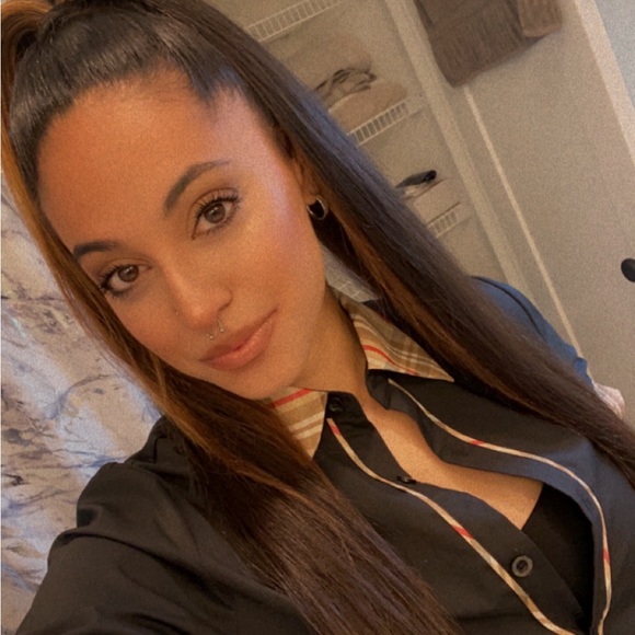 Meet your Posher, Frankie 💋 - Picture 7 of 10